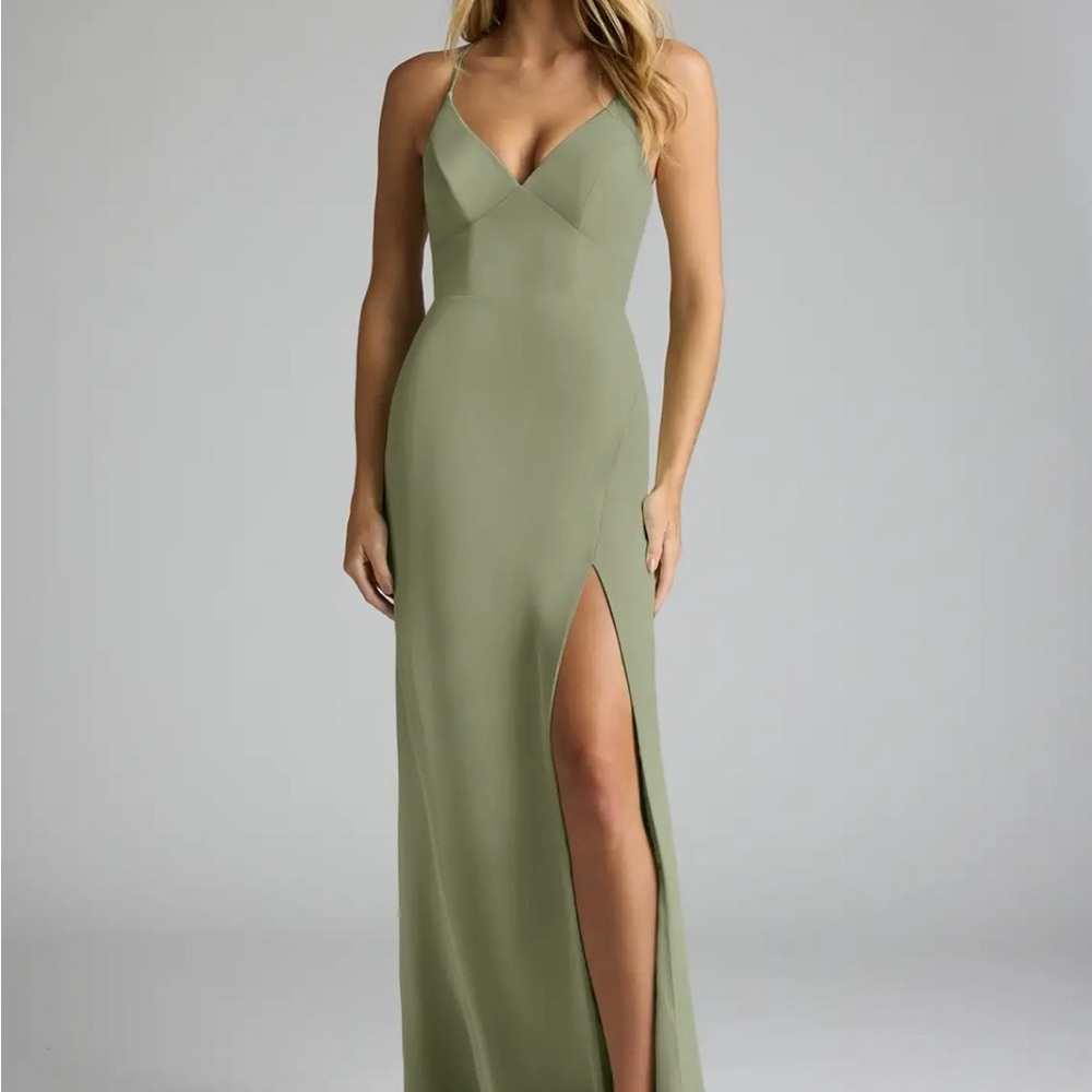 Azazie Becca Dress in Pistachio